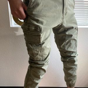 Regular Fit Cargo Pants